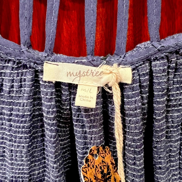 Cute blue coverup in M/L, new with tags. Brand is boutique brand Mystree. - Picture 3 of 3